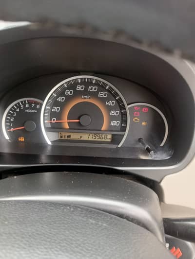 Suzuki wagon r 2 pic touch baki original hai 120000 original chali ha