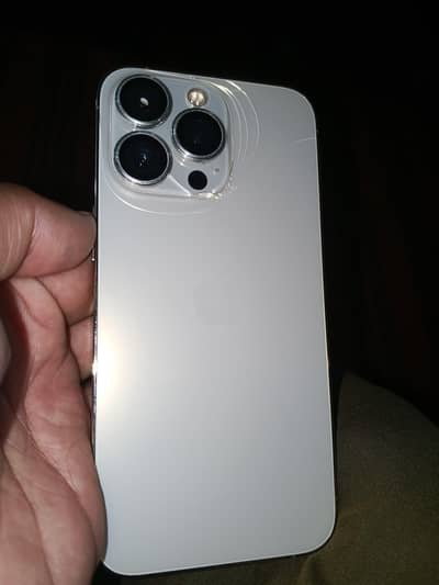 Apple iPhone 13 Pro