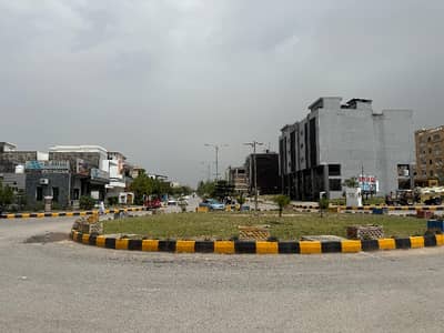 200 SQYD PLOT FOR SALE IN F-17 ISLAMABAD