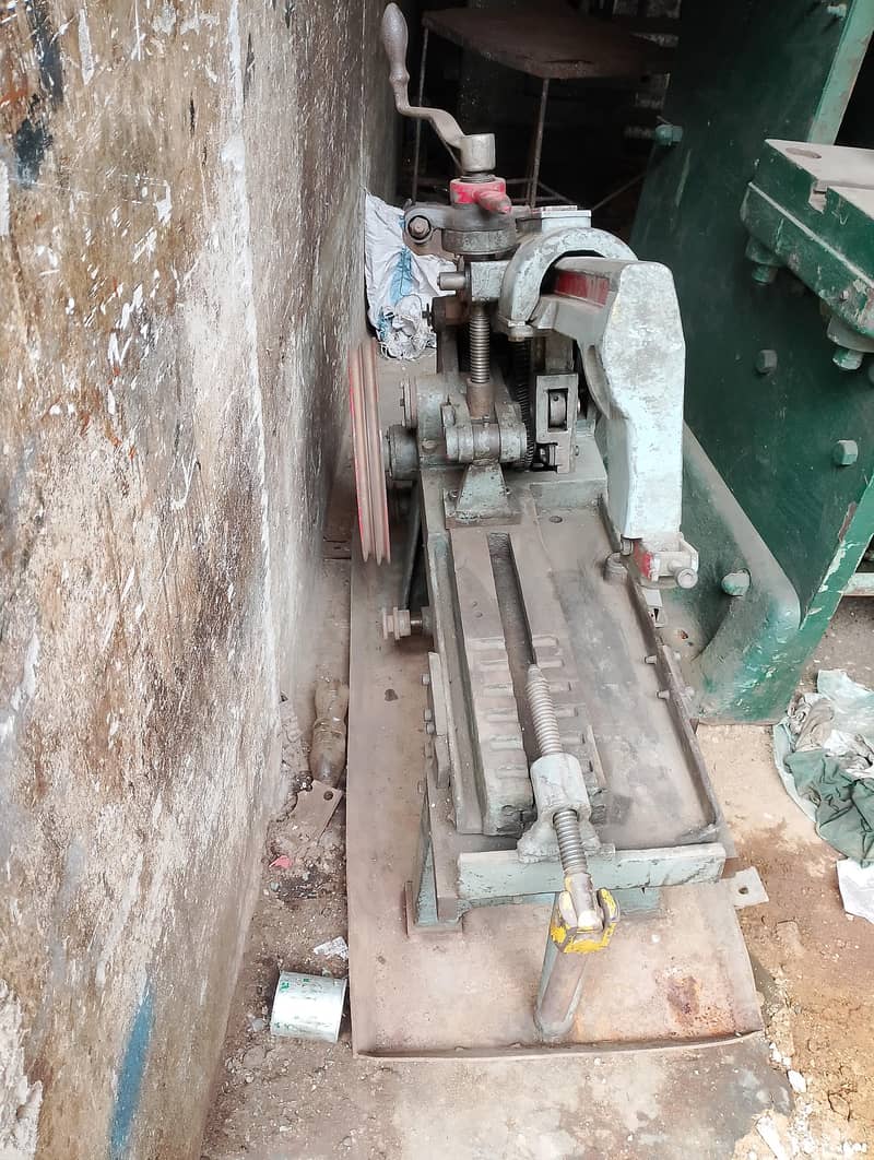 hacksaw cutting machine 1