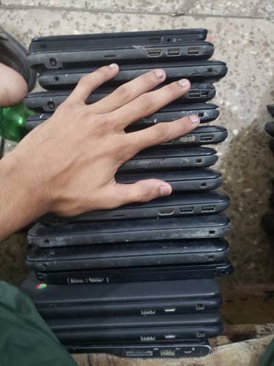 dell mix Chromebook 10 pieces available