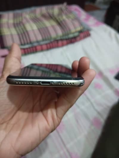 Apple iPhone X white