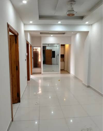 3 Bhk Non furnished apartment available for Rent