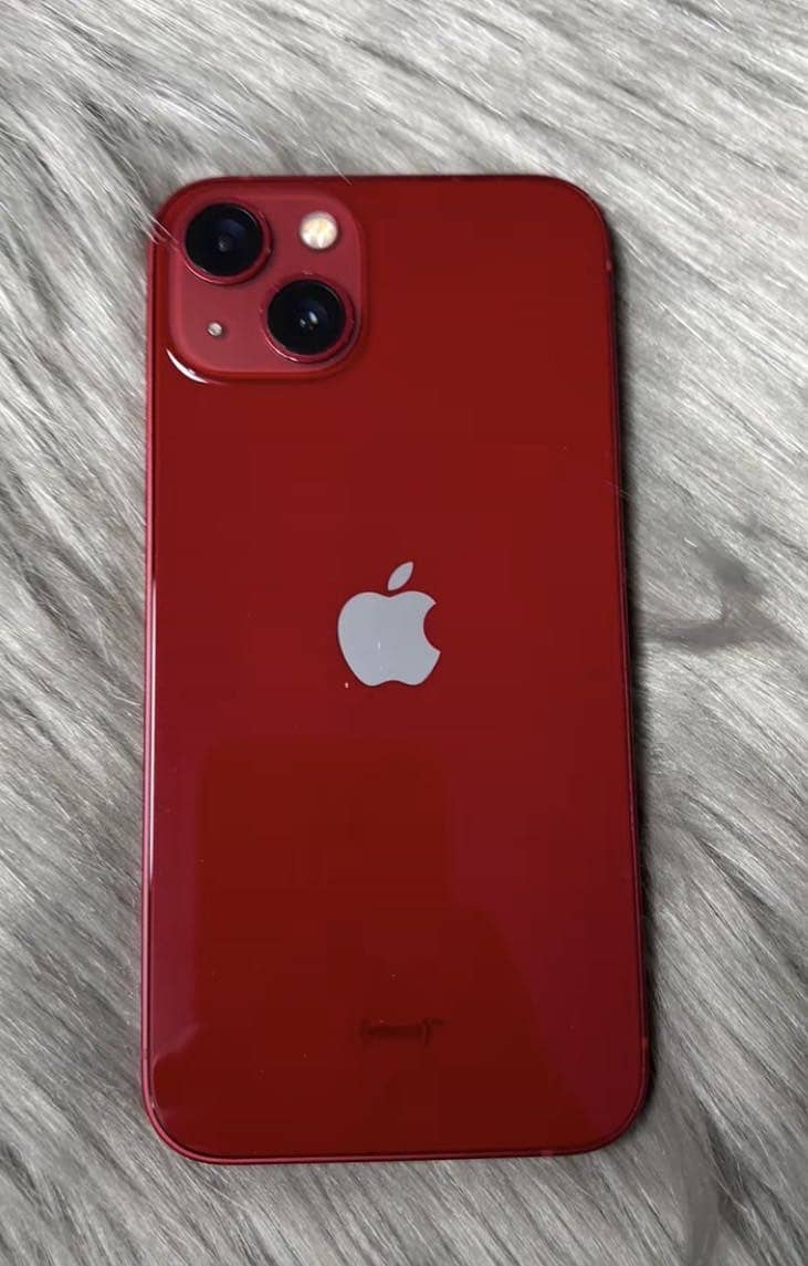 Apple iPhone 13 0
