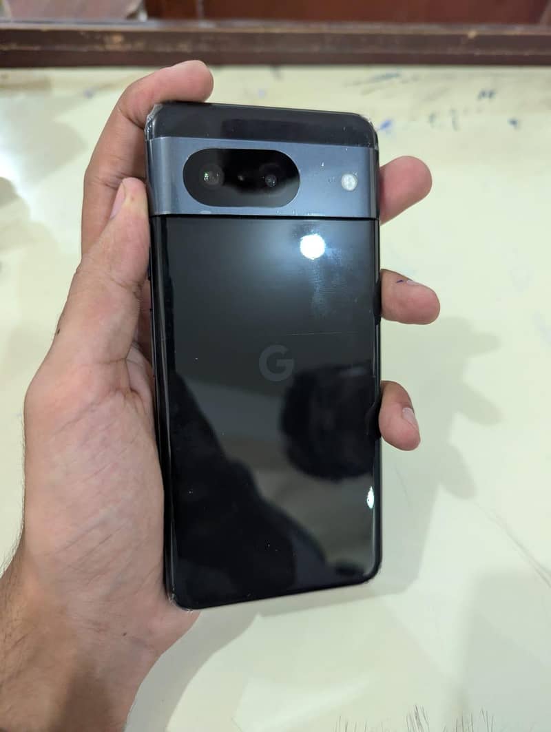 Google Pixel 8 1