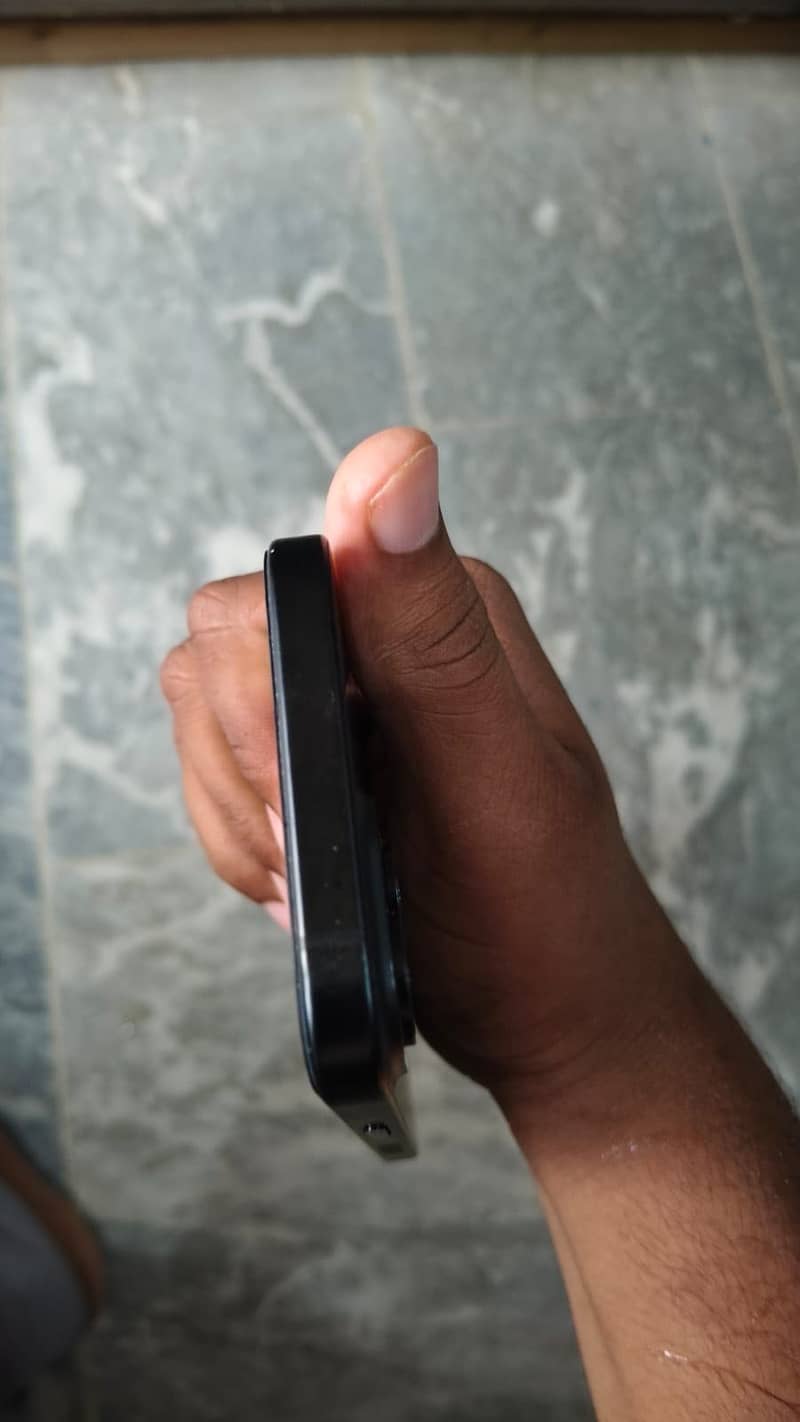Apple iPhone 15 2