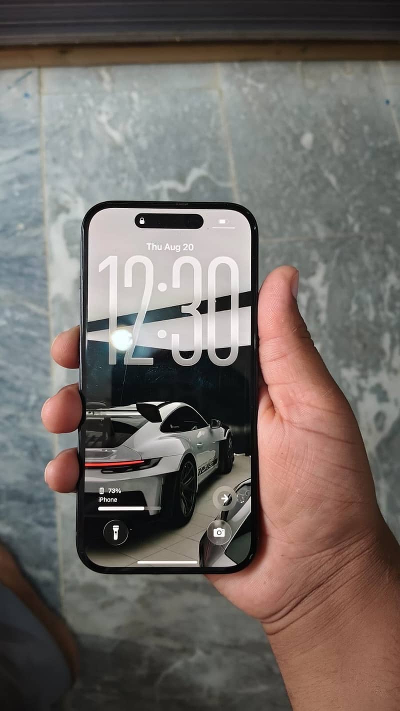 Apple iPhone 15 5