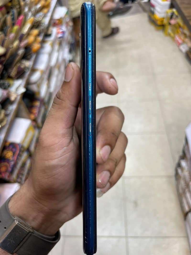 OPPO A9 4