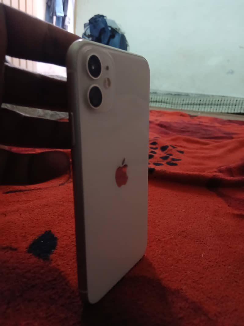 Apple iPhone 11 1