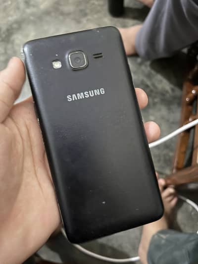Samsung Mobile J2