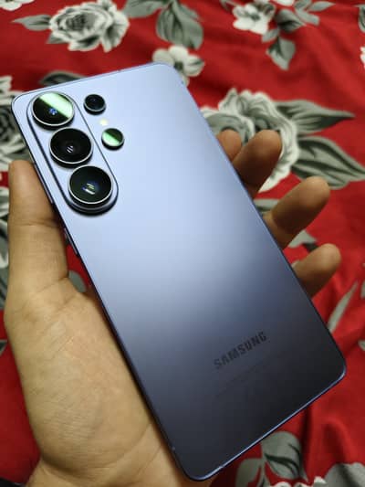 Samsung S26 ultra Colour : cobalt violet  12 256 gb