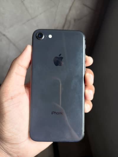 Apple iPhone 8