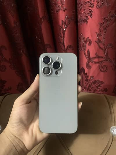 Apple iPhone 15 Pro