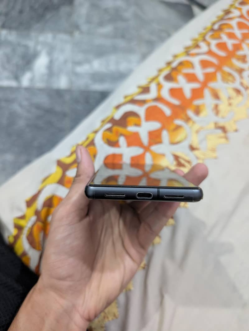 Google Pixel 7 3