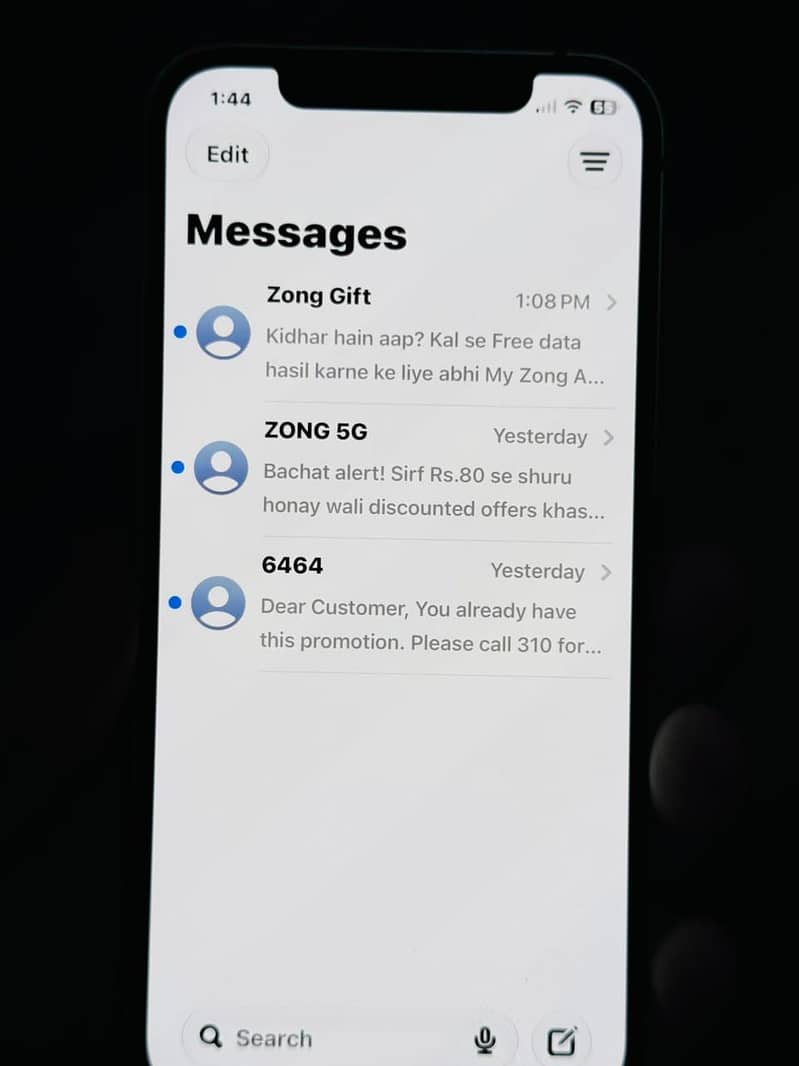Apple iPhone 12 6