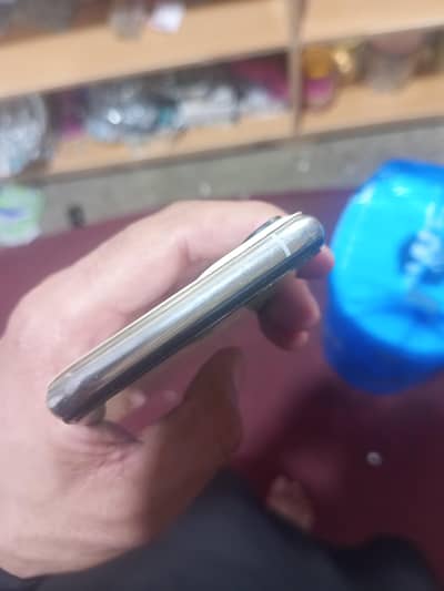 Apple iPhone XS