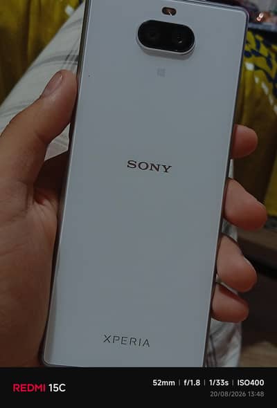 Sony Xperia 8