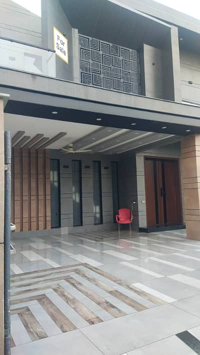 Near Wapda Town Gulshan E Lahore Society 10 Mrla Lower Portion For Rent