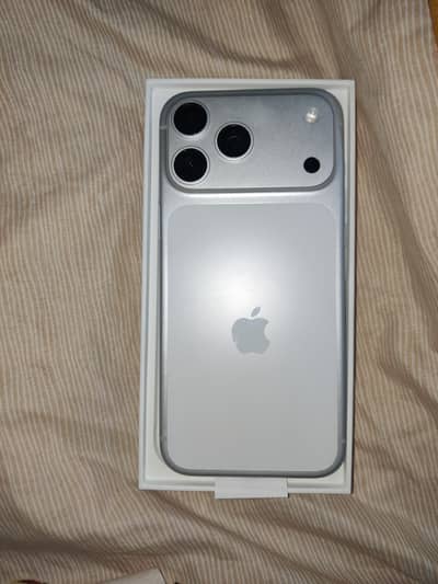 Iphone 17 Pro Max 512 GB Silver
