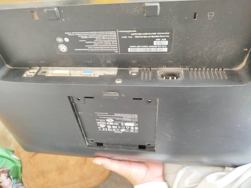 Computer Dell LCD 22 Inch 2