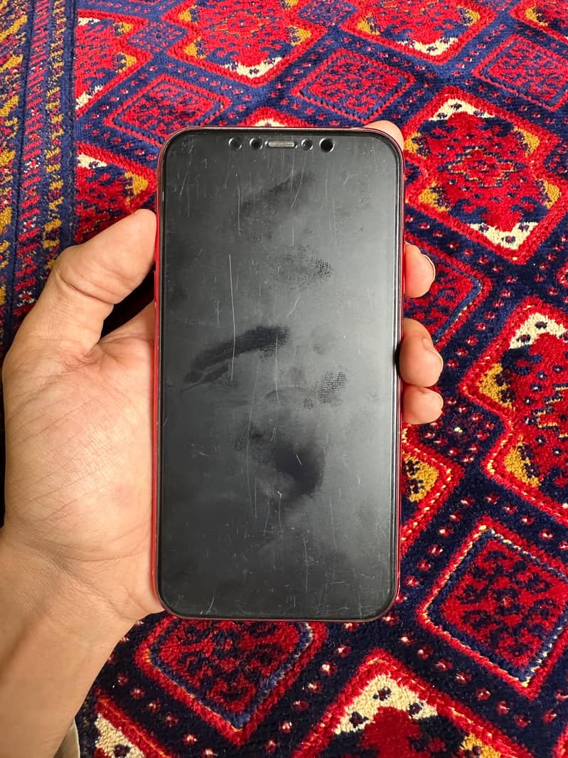 Apple iPhone 11 4
