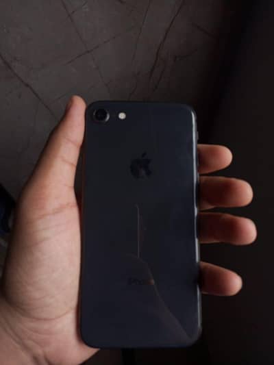 Apple iPhone 8