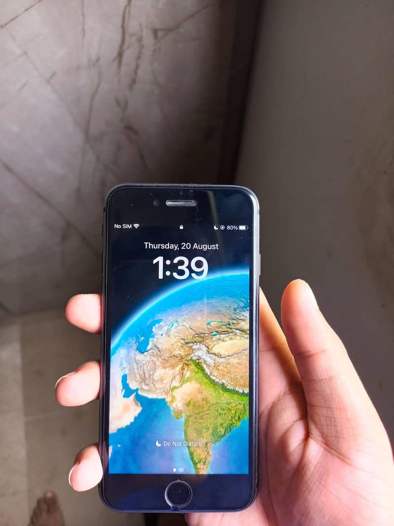 Apple iPhone 8 2
