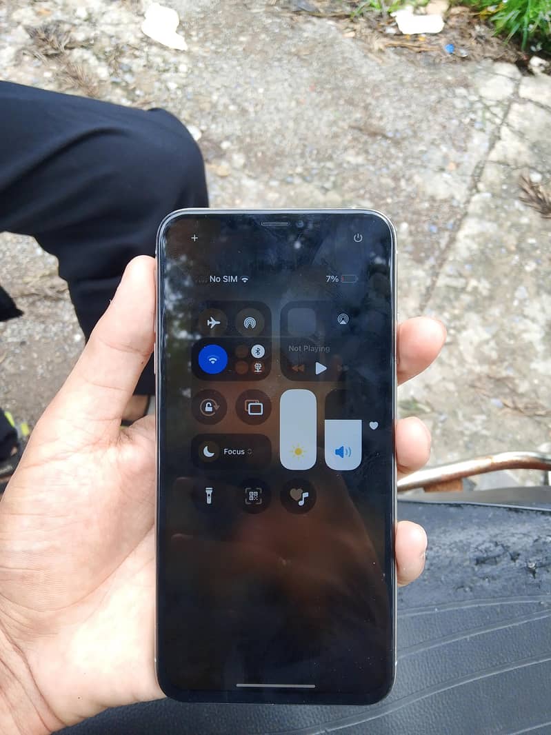 Apple iPhone XS Max 1
