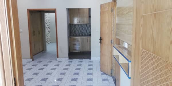 4 Marla Flat Available For Rent