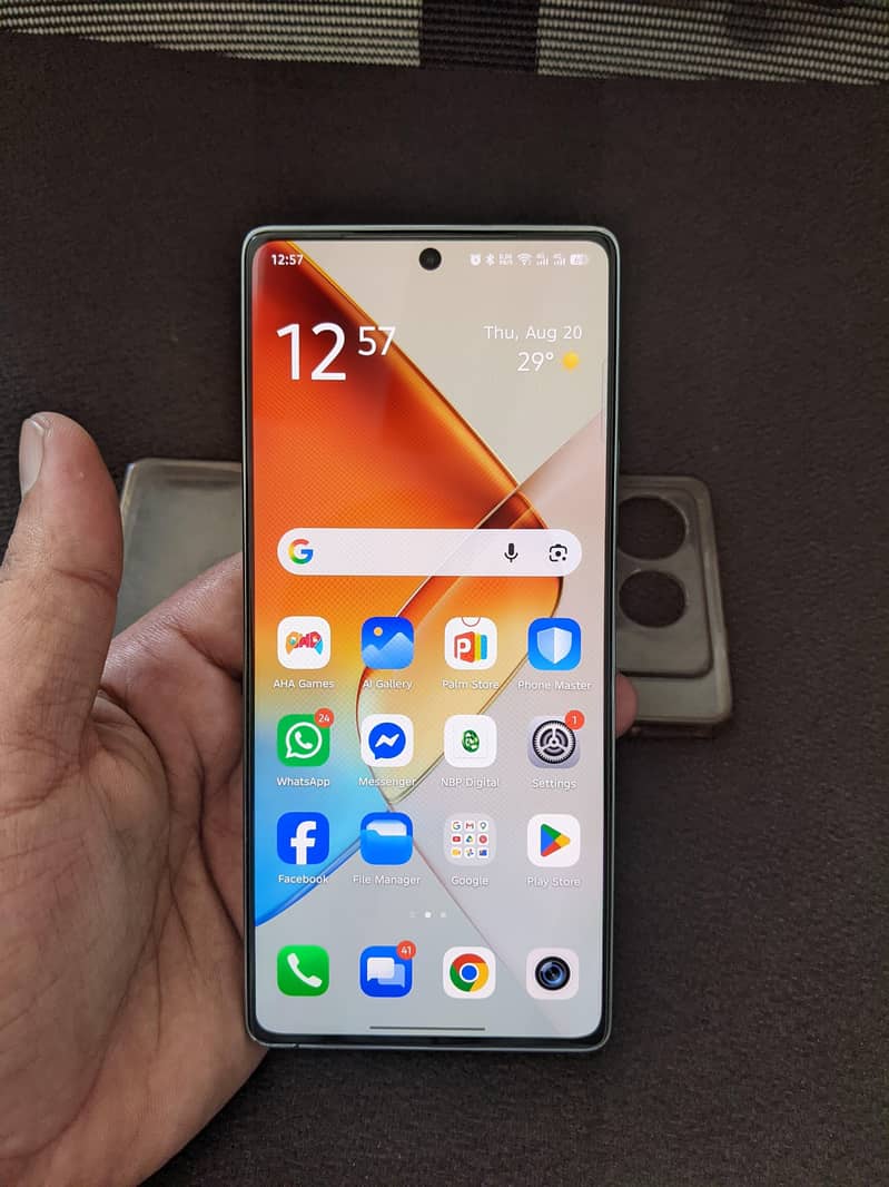 Infinix Note 40 2