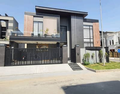 Your Search Ends Right Here With The Beautiful Corner House In Citi Housing Society At Affordable Price Of Pkr Rs. 67000000