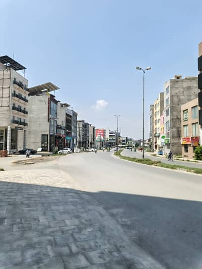 4 Marla Corner Commercial Plot Available For Sale