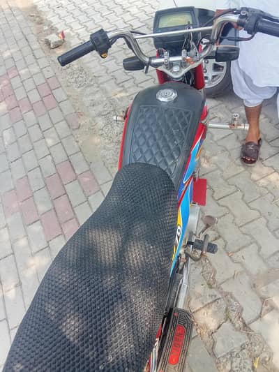 used bike hai bahut acchi bike hai