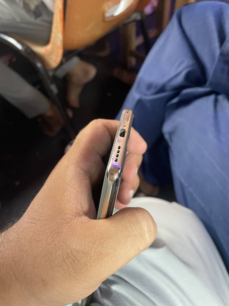 Infinix Zero 30 4