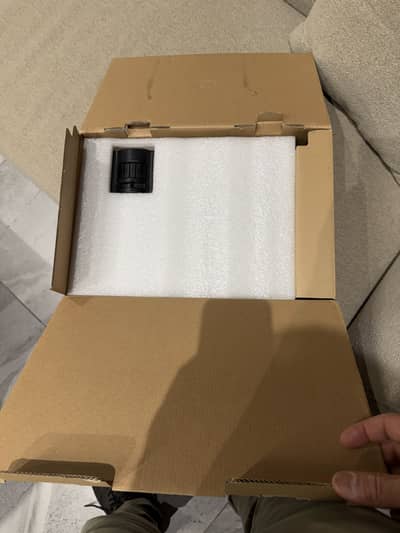 Open box new crenova EPV00150 android projector