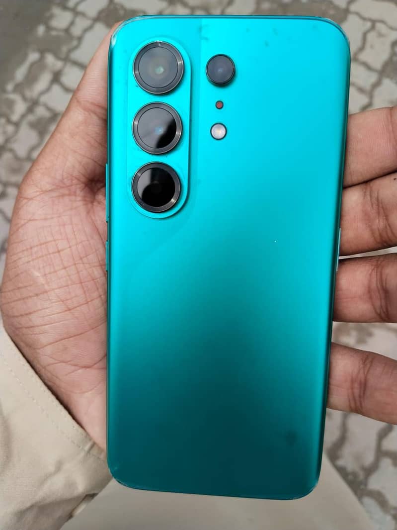 Tecno camon 50 pro 4