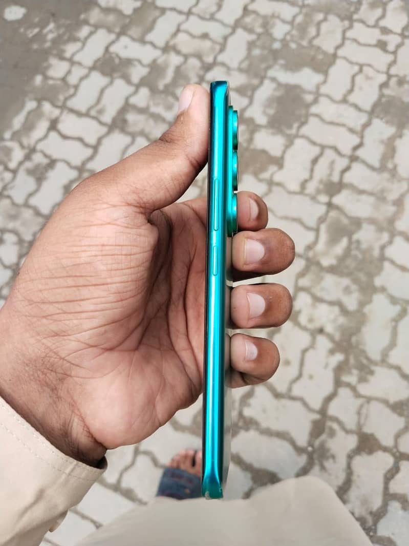 Tecno camon 50 pro 0