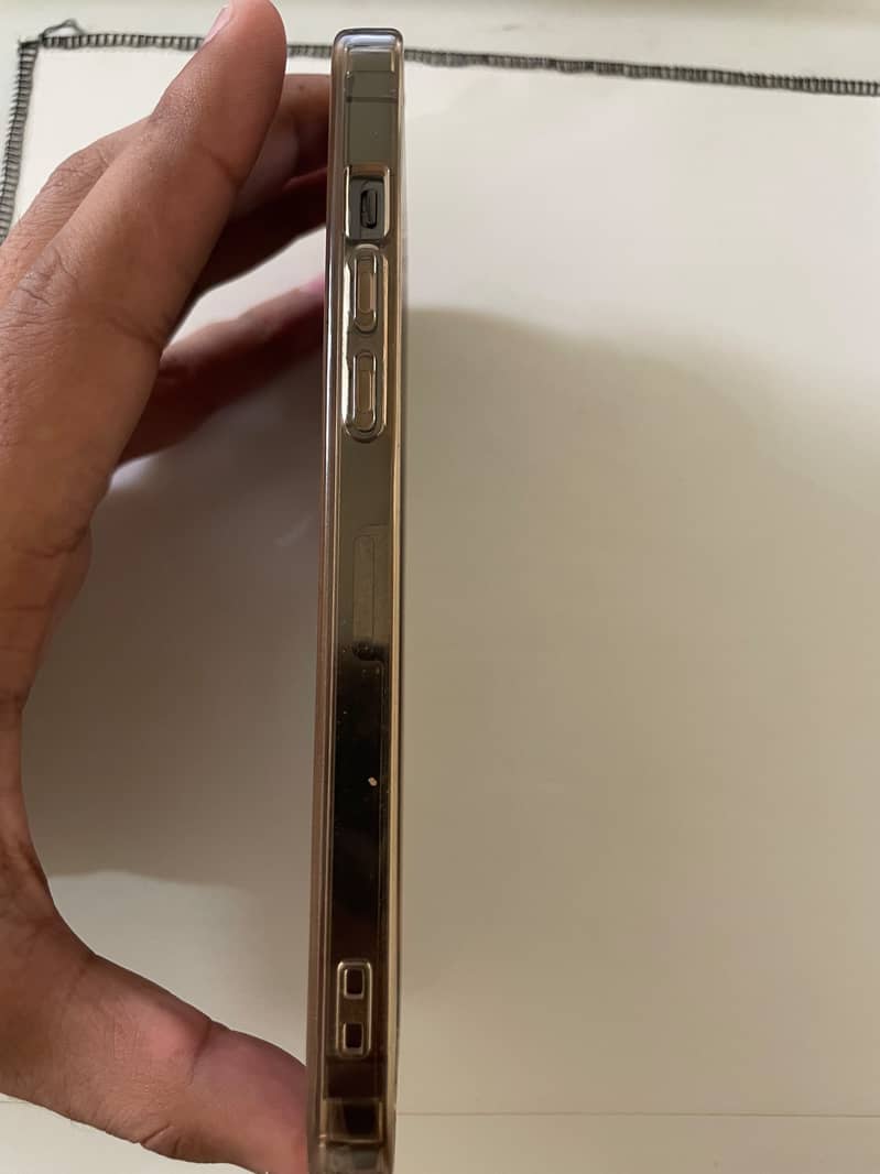Apple iPhone 12 Pro Max 7