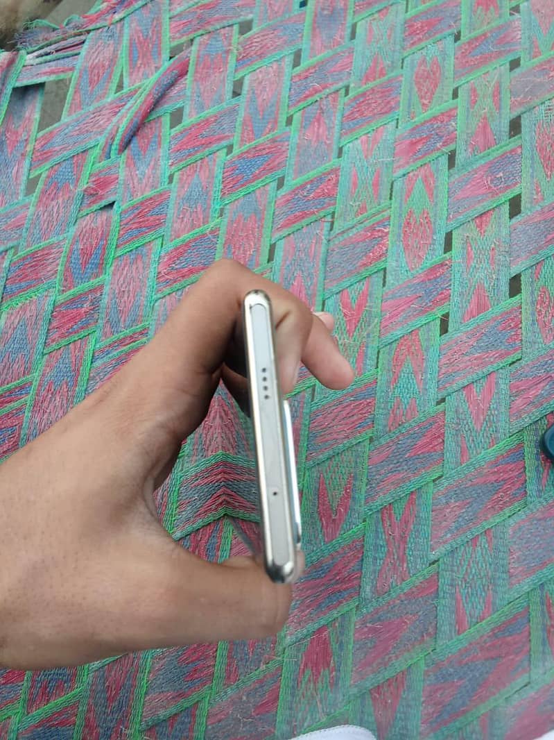 Infinix Zero 30 3