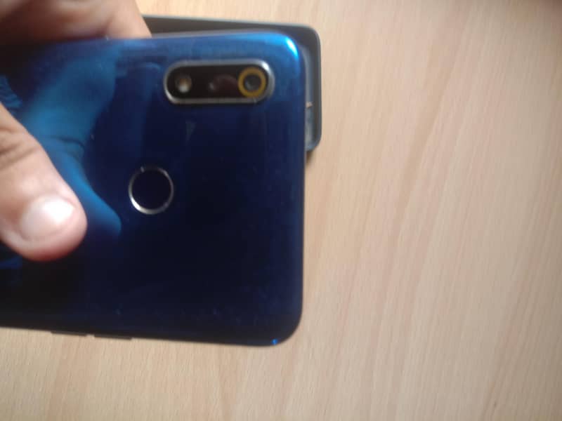 Realme 3 0