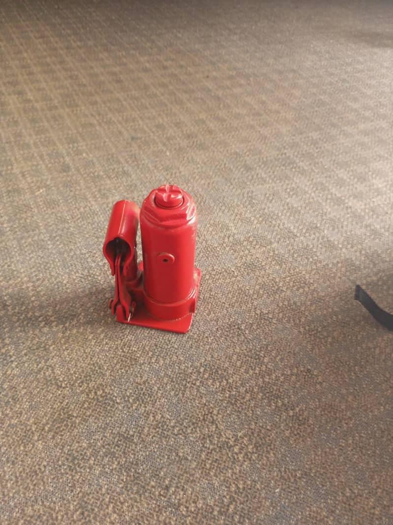 hydraulic Jack 2