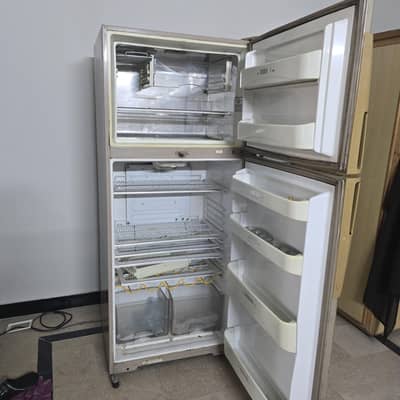 Dawlance Refrigerator