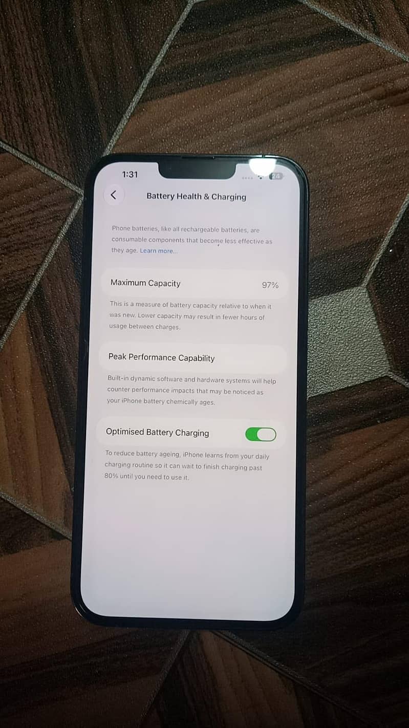 Apple iPhone 13 Pro Max 3