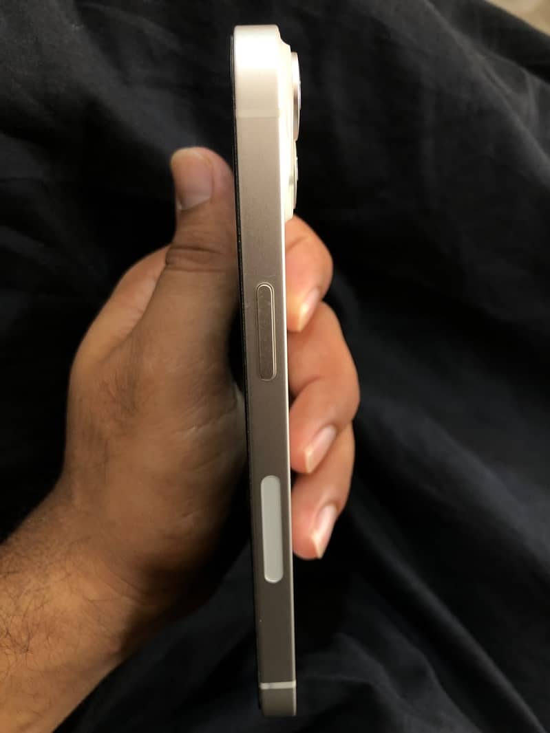 Apple iPhone 14 1