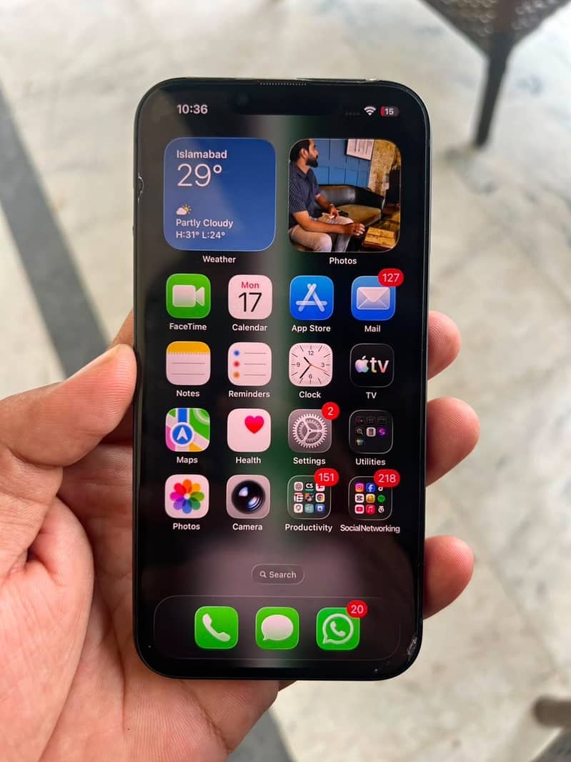 Apple iPhone 13 2