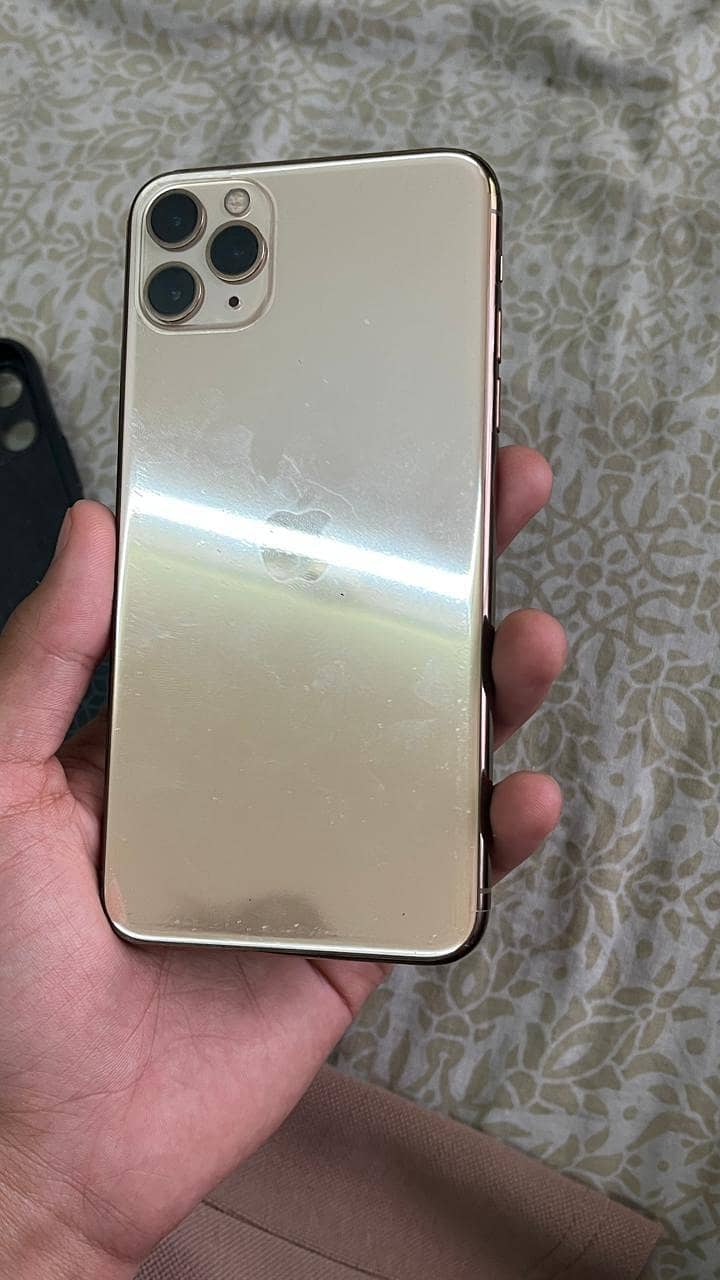 Apple iPhone 11 Pro Max 5