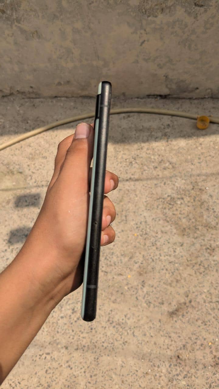 Google Pixel 6a 4