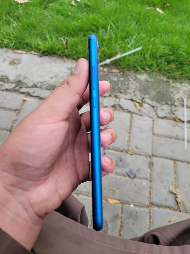 Honor 8X 5