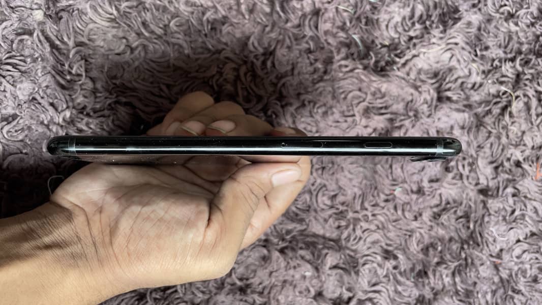 Apple iPhone 7 Plus 3