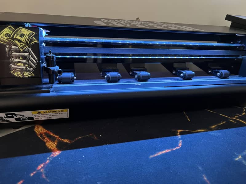 TITAN 24 Inch Cutting Plotter Machine 4